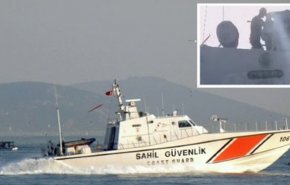 مزاحمت قایق‌ نظامی ترکیه برای شناور یونانی در آستانه دیدار سران دو کشور