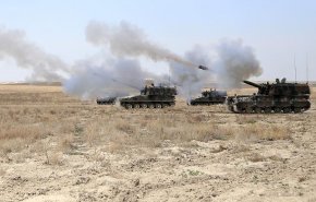 القوات التركية تقصف بلدة تل رفعت شمالي سوريا