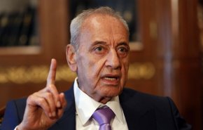  هشدار رئیس پارلمان لبنان درباره ادامه بحران اقتصادی کشورش 