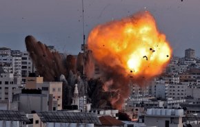 حكومة الاحتلال الجديدة تبدأ عملها بخرق الهدنة وقصف غزة