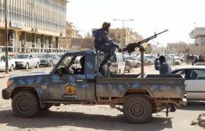 قوات حفتر تعلن الحدود مع الجزائر منطقة عسكرية مغلقة