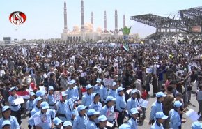 شاهد مسيرة الأطفال الكبرى في صنعاء تنديدا بمواقف الأمم المتحدة بحقهم