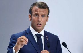 ماكرون يعلن موقف فرنسا من طريقة التعامل مع روسيا 