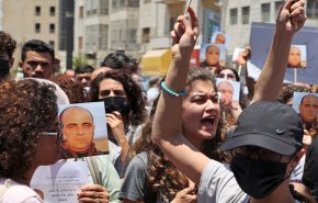اغتيال نزار بنات يُشعل ثورة ضد السلطة الفلسطينية