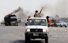 شاهد .. إعلامي يمني: الصراع في جنوب اليمن لمصلحة السعودية والإمارات