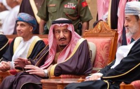سلطان عمان برای رایزنی درباره یمن و مذاکرات هسته‌ای ایران عازم عربستان می‌شود