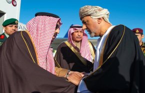 الملك السعودي يستضيف سلطان عمان في نيوم الأحد المقبل