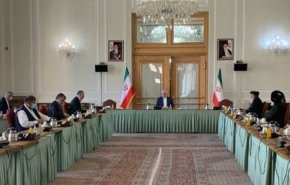 بدء المفاوضات الافغانية بحضور مندوبي الحكومة وطالبان في طهران
