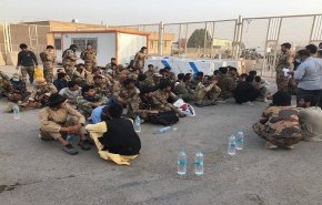 كابول تدعو الى اعادة الجنود الأفغان الذين فروا للأراضي الايرانية