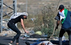 زخمی شدن بیش از 100 نمازگزار فلسطینی در حمله نظامیان صهیونیست 