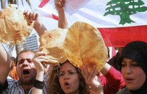 تدهور الوضع المعيشي يزيد من وتيرة الاحتجاجات في لبنان
