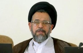 وزير الامن الإيراني يعزي بوفاة احمد جبريل
