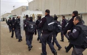 وحدات القمع الاسرائيلية تقتحم قسم (2) في سجن ريمون