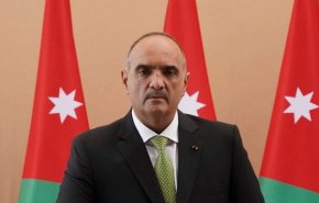 رئيس الوزراء الأردني يحذر من تصاعد أعداد إصابات كورونا 