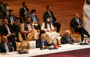 استئناف محادثات السلام بين الحكومة الأفغانية وطالبان في قطر