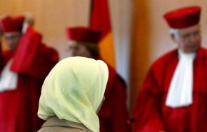 شاهد: محكمة العدل الأوروبية تمنع الحجاب على العاملات المسلمات