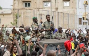  اعتقال شخصين في مالي خططا لاغتيال الرئيس المؤقت للبلاد