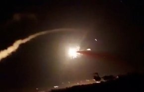 سوریا دمرت 7 صواريخ أثناء غارة الاحتلال يوم الاثنين