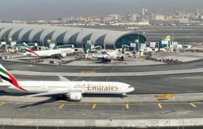 تصادم طائرتين بمطار دبي الرئيسي 