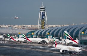 تصادم طائرتين بمطار دبي الرئيسي ولا إصابات