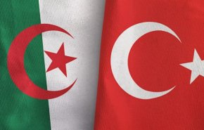وزيرا خارجية الجزائر وتركيا يبحثان تعزيز التعاون الثنائي