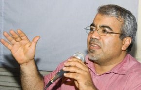 المعتقل البحريني السنكيس مستمر في إضرابه عن الطعام بعد نقله للمشفى