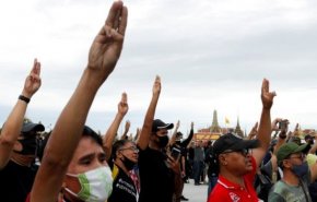 تايلاند..تظاهرات تطالب باستقالة رئيس الوزراء