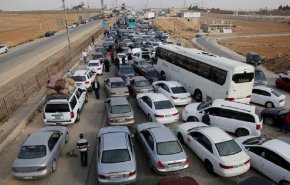 مئات الأردنيين عالقون في سوريا بعد إغلاق معبر جابر
