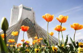 رئيسا برلماني زنجبار وتنزانيا یصلان إلى طهران