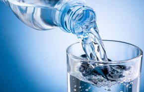 شرب 2 لتر من الماء كل يوم يساعد في التغلب على الإعياء والتعب