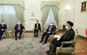 رئیسی: موفقیت سیاست همسایگی در گرو تعمیق پیوندهای چندجانبه ایران و ترکیه است
