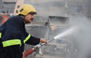 بالصور.. إخماد حريق هائل شرقي بغداد