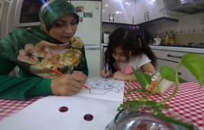 شاهد: كيف يكسر الاطفال الايرانيون الملل في الحجر المنزلي 