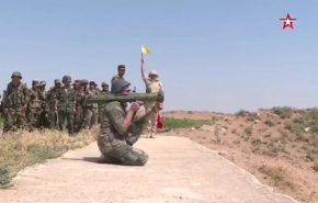 الجيش السوري يتدرب على استخدام القاذفات المحمولة