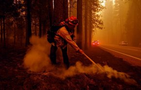 حريق ديكسي فاير يستعر ويصبح ثاني أكبر حريق في تاريخ كاليفورنيا