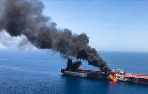أمريكا تتهم ايران مجددا بالهجوم على سفينة 