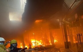  اندلاع حريق كبير داخل الجامعة التكنلوجية في بغداد