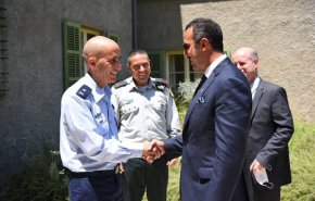 مسؤول بحريني يحل ضيفا على الجيش الإسرائيلي في تل أبيب