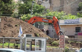 غضب فلسطيني علی بناء مصعد يهودي في المسجد الابراهيمي