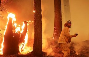 ولاية مونتانا الأمريكية.. إجلاء آلاف السكان بسبب حرائق الغابات