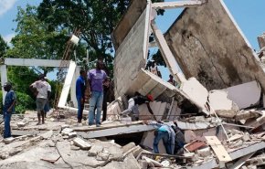 افزایش تلفات زلزله هائیتی به ۳۰۴ کشته و ۱۸۰۰ مصدوم

