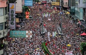 اتحاد بارز في جبهة ديموقراطية بهونغ كونغ يعلن حل نفسه