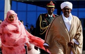 السودان.. النائب العام يتسلم نتائج التحقيق مع زوجة البشير ورموز حكمه