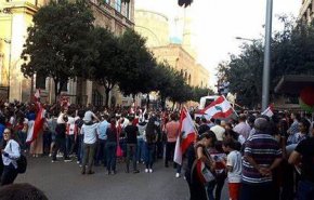 لبنان: طوابير أمام محطات البنزين و نقص في المحروقات تهدد كل القطاعات