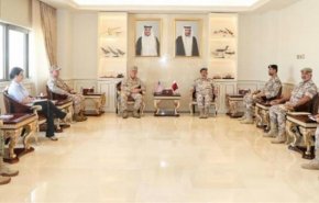 دیدار فرمانده سنتکام با رئیس ستاد مشترک قطر
