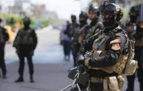 اعتقال ثلاثة متهمين بينهم امرأة تحمل بندقية في بغداد