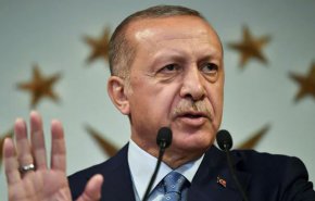 إردوغان يعلن أن تركيا أجرت أول محادثات مع طالبان في كابول