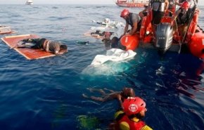 انقاذ 27 مهاجرا قبالة سواحل اسبانيا