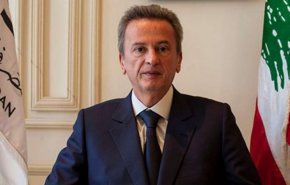 الاخبار: الجمارك الفرنسية ضبطت حاكم مصرف لبنان يهرّب أموالا بحقيبة