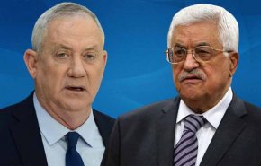 بينيت يمنع غانتس من إلقاء خطاب بالكنيست بسبب لقائه عباس